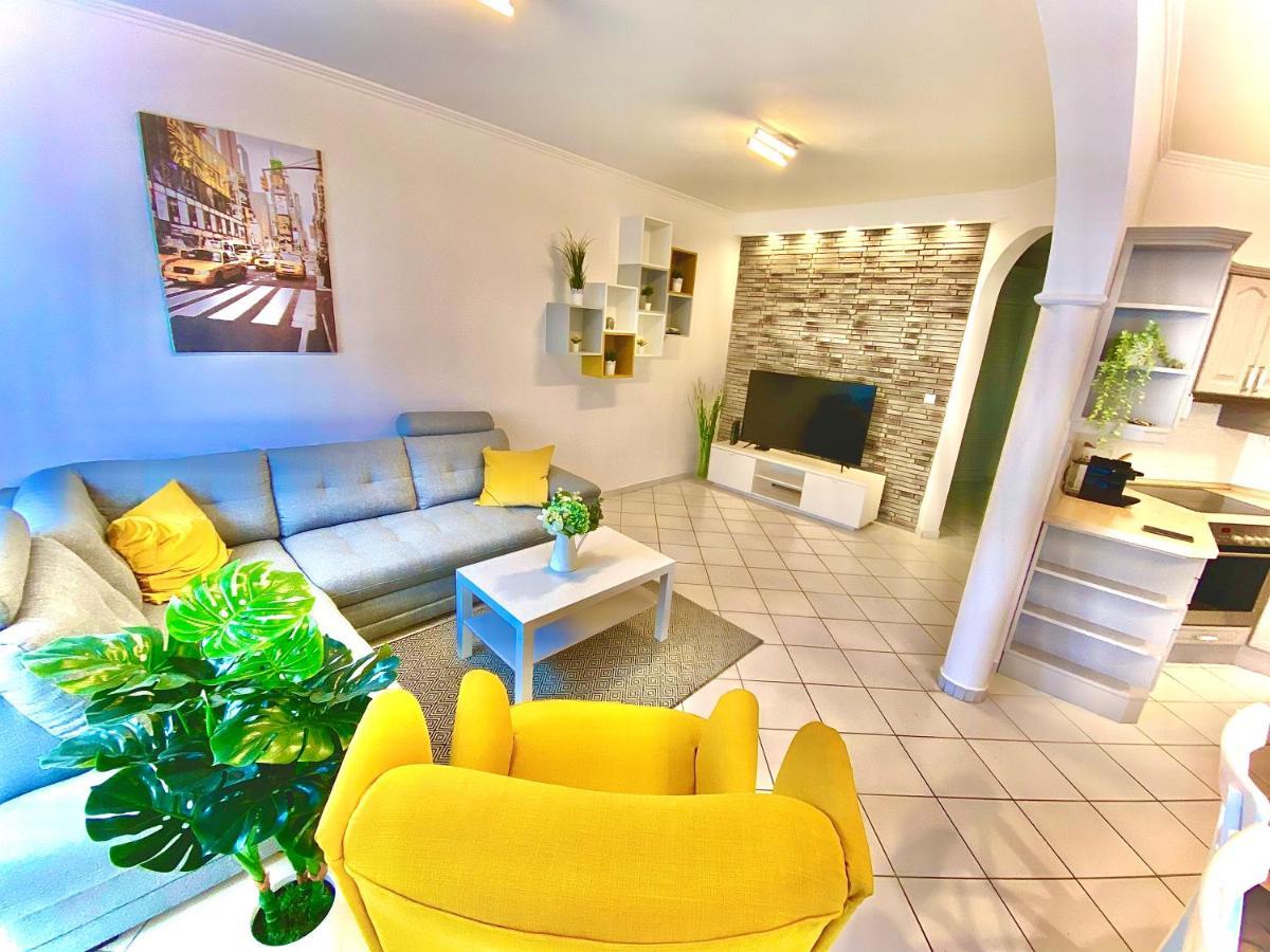 Mirell Apartman แซแก็ด ภายนอก รูปภาพ